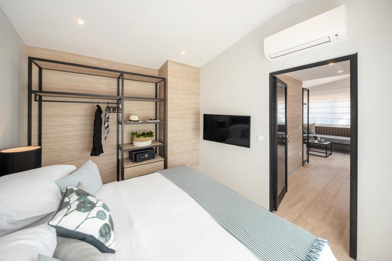 Gava Waterman Island Cottages Milna  Bagian luar foto